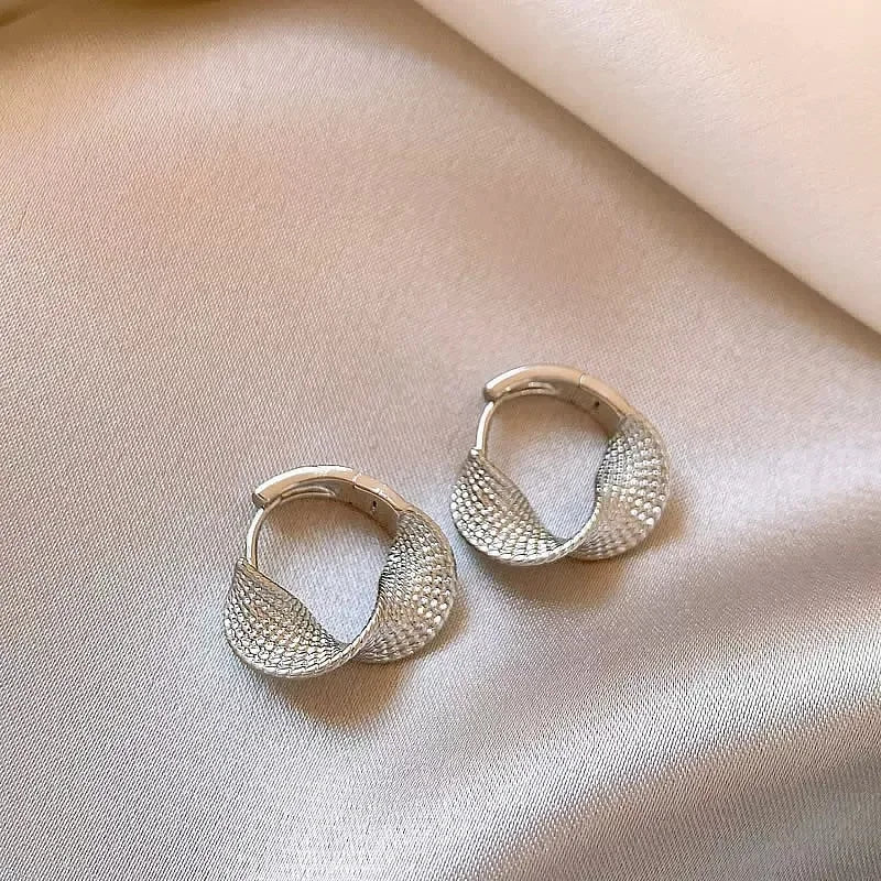 LATS Trendy Irregular Hoop Earrings - Stylish Geometric Design, Perfect for Everyday or Party Wear